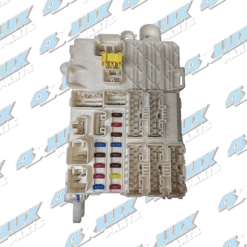 Toyota Hilux Fortuner D4D Interior Fuse Box Central Lock 82730-0k021