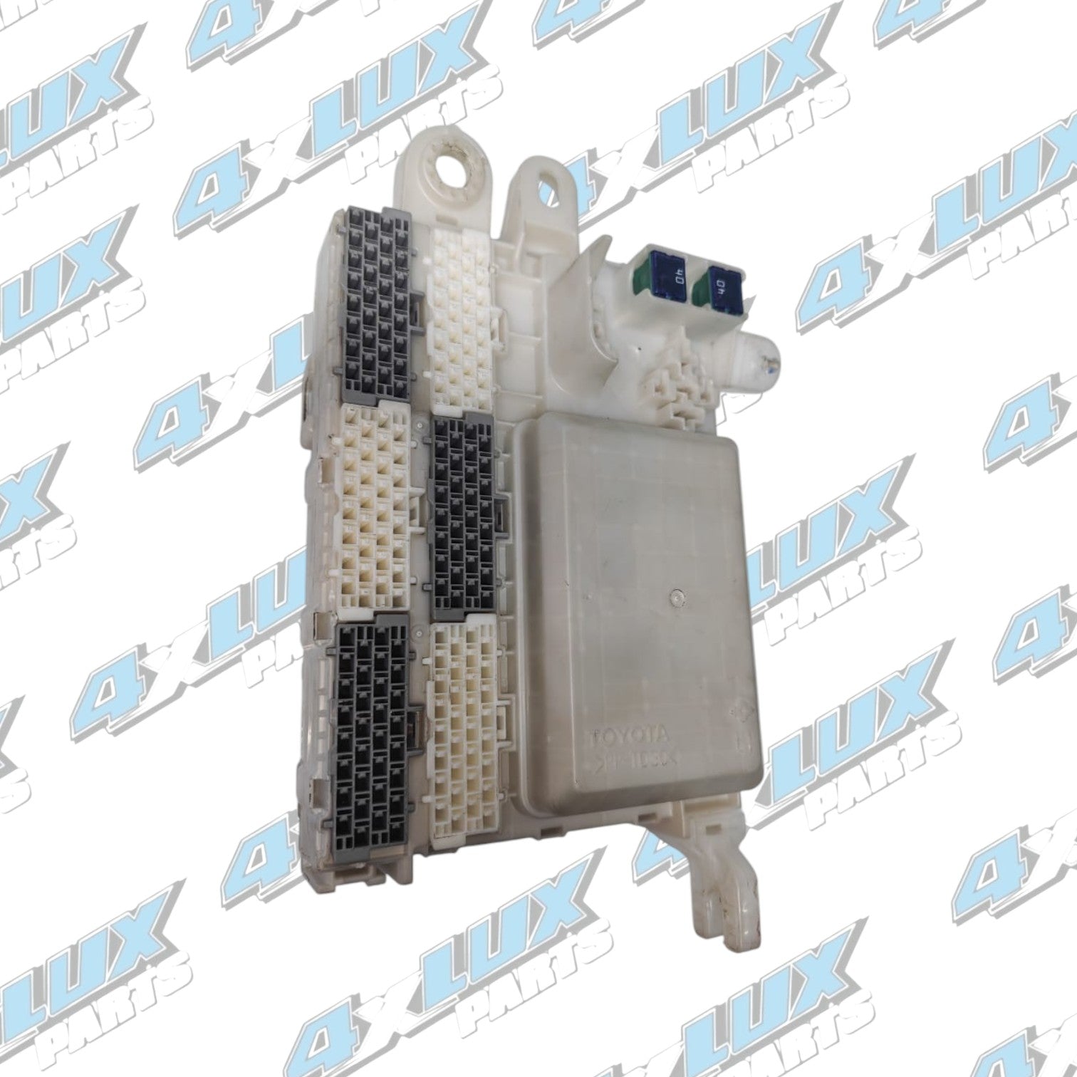 Toyota Hilux Fortuner D4D Interior Fuse Box Central Lock 82730-0k021