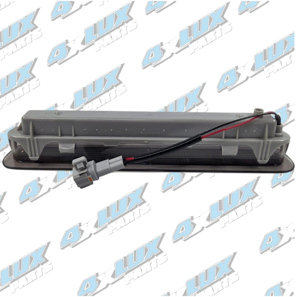 Toyota Hilux D4D 1KD 2KD Rear Tailgate Brake Light Stop Lamp Clear 815700K080