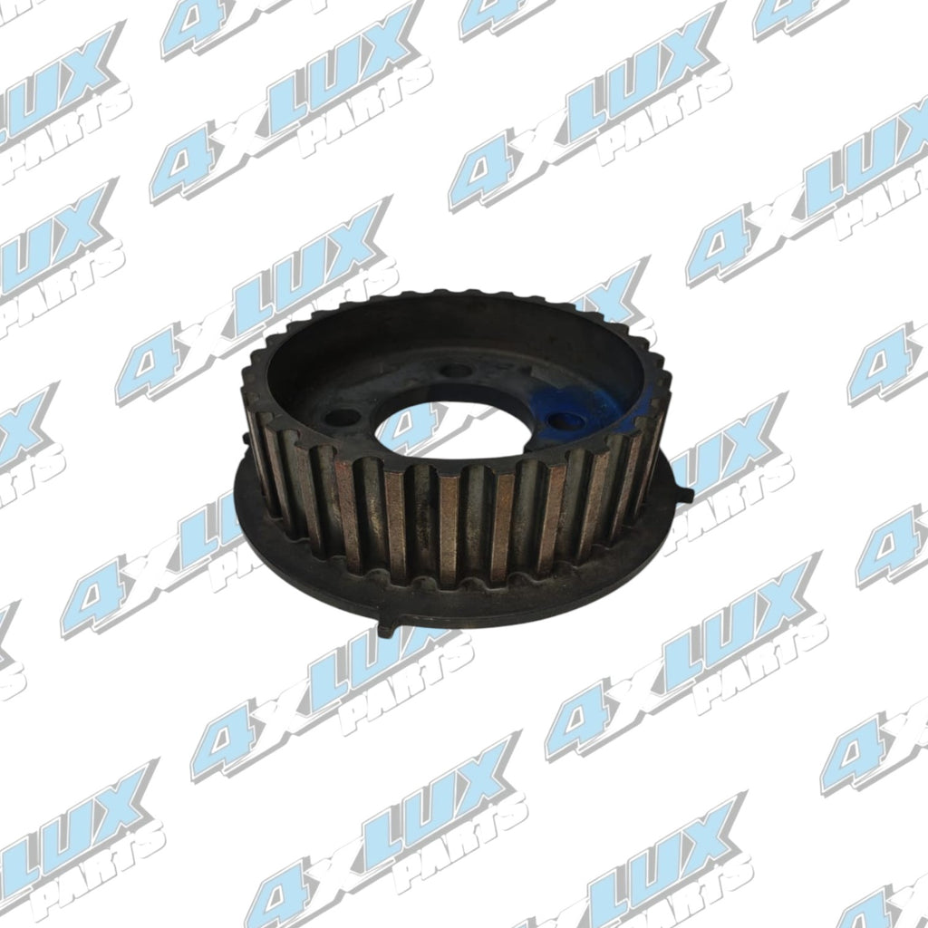 Toyota Hilux Fortuner 1KD 2KD  Fuel Pump Drive Pulley 1352430010 (used)