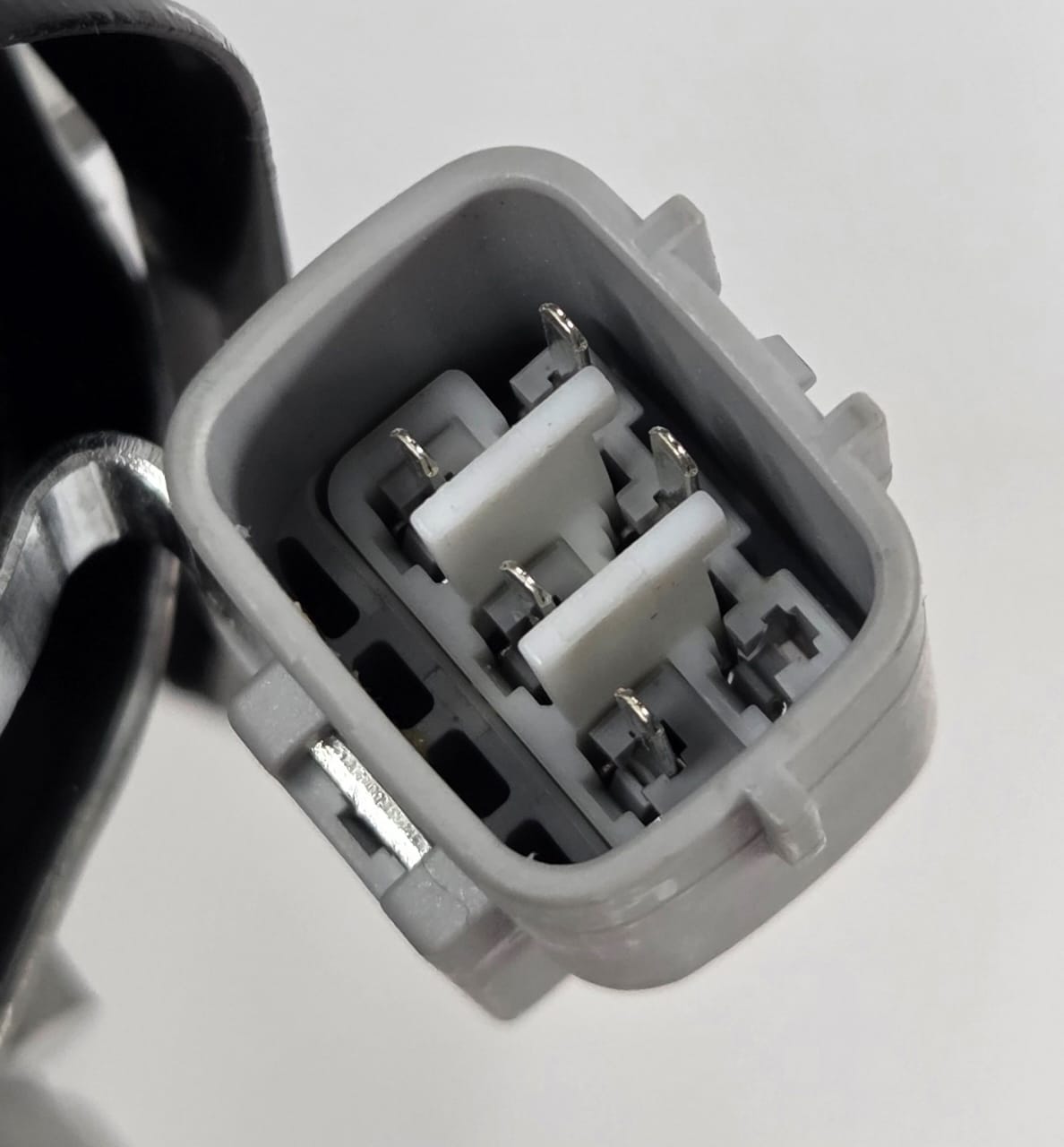 Toyota Hilux Fortuner 2005 to 2014 Rear Differential Lock Actuator Motor 41450-35030