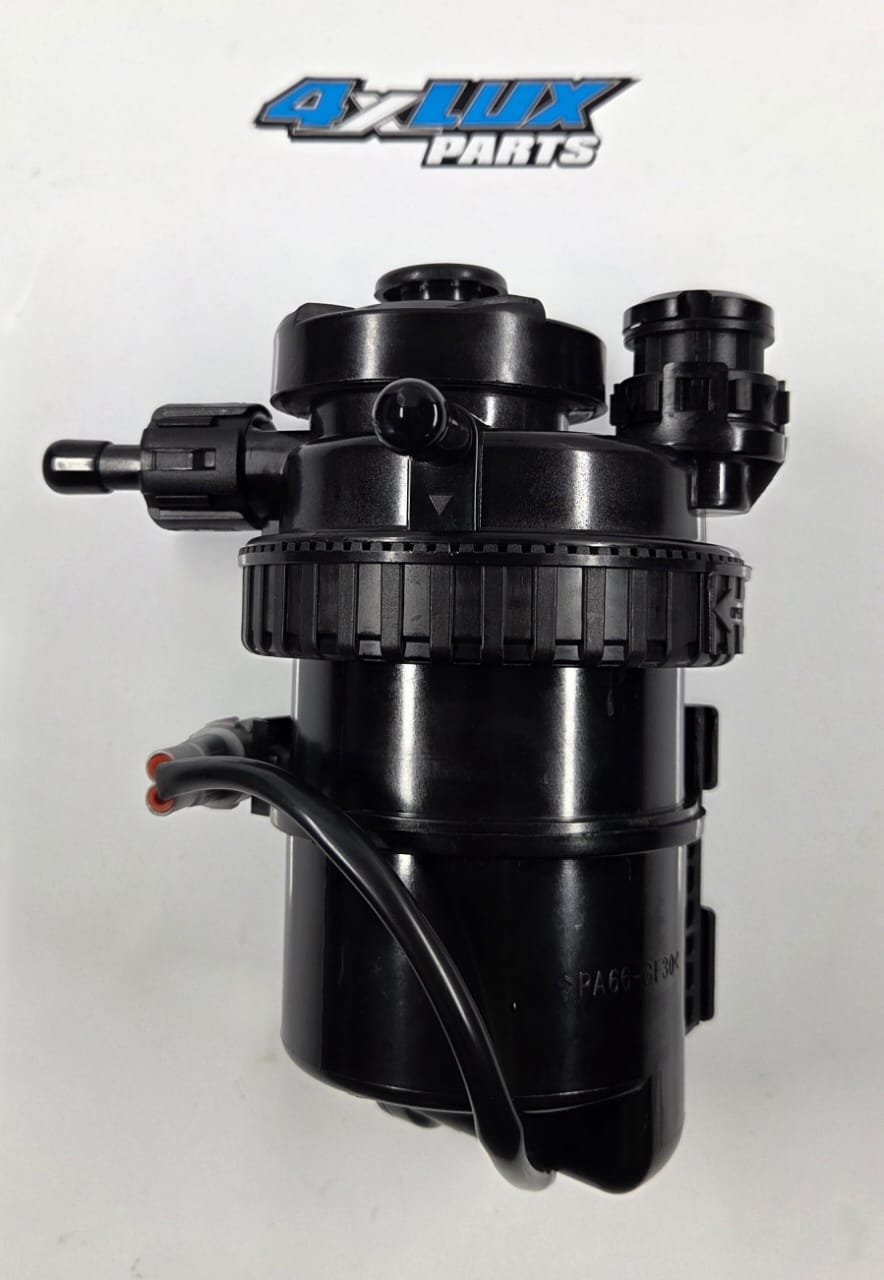 Toyota Hilux 2.5 and 3.0 D4D 2005 to 2014 Fuel Filter Housing Assembly with New Fuel Filter 23300-0L042